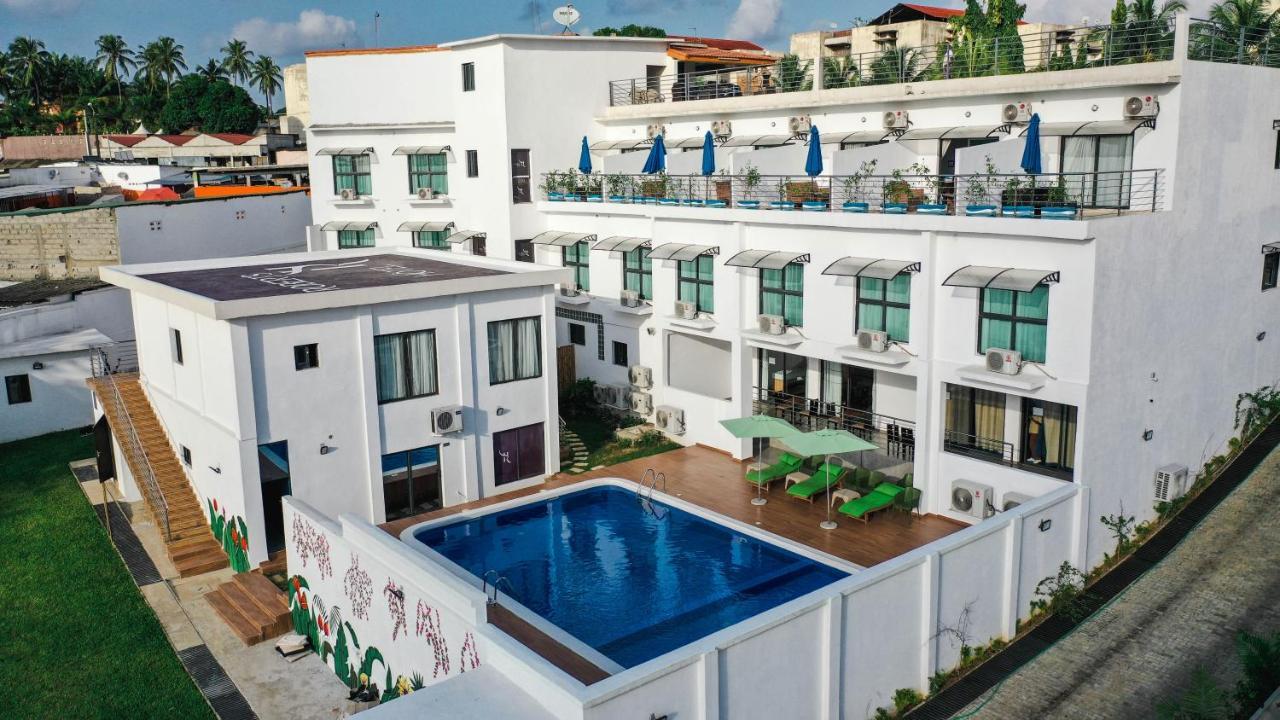 Robert'S Hotel Abidjan Exteriör bild